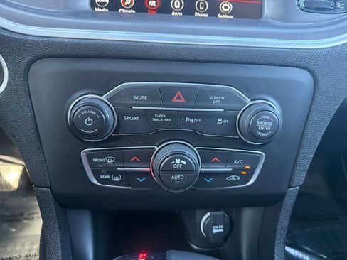 Used 2022 Dodge Charger GT AWD/4WD image 27