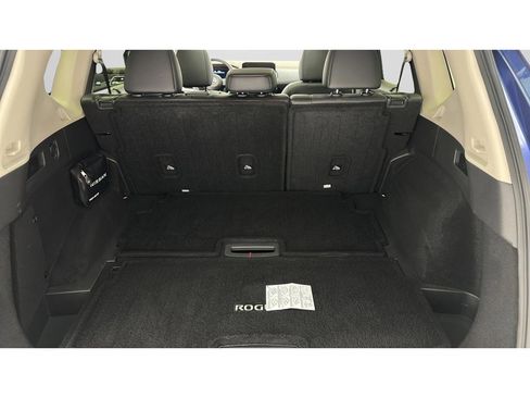 Used 2023 Nissan Rogue Platinum w/ Platinum Premium Package AWD/4WD image 27