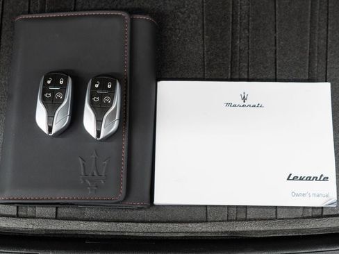 Used 2022 Maserati Levante GT image 49