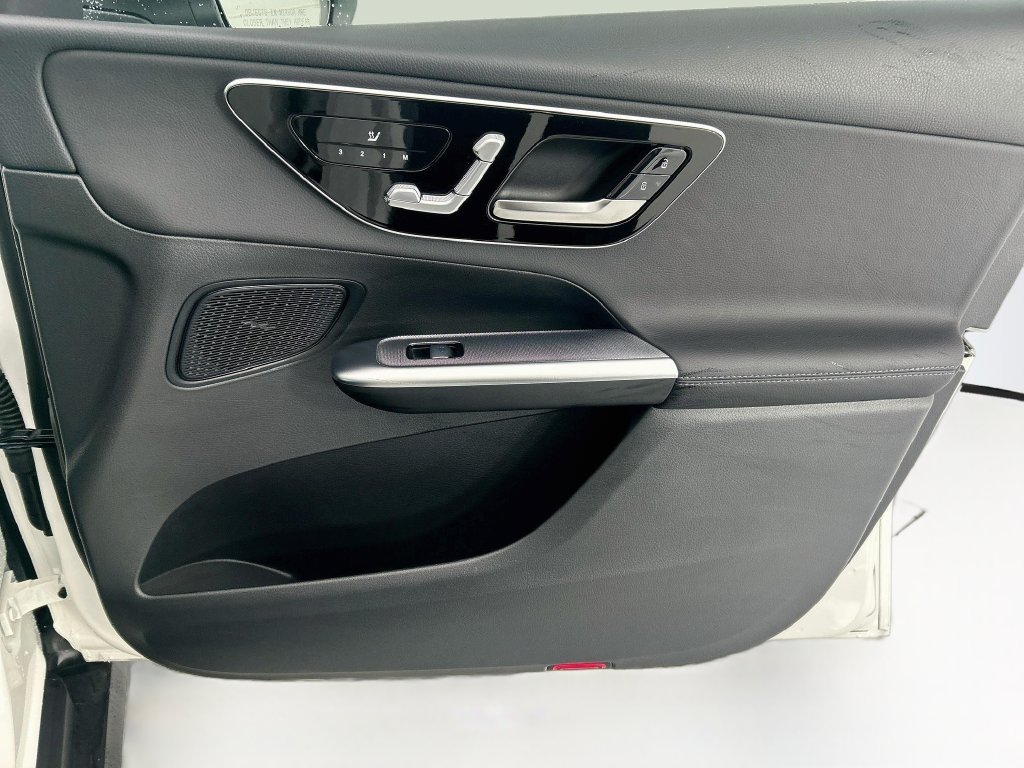 Certified 2026 Mercedes-Benz GLC 300 4MATIC image 23