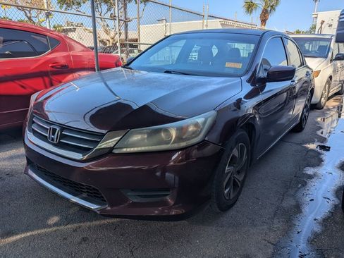 Used 2014 Honda Accord LX image 19