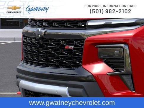 New 2026 Chevrolet Traverse Z71 w/ Enhanced Driving Package AWD/4WD image 13