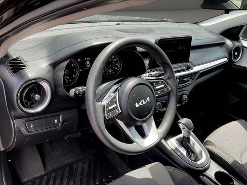 Used 2024 Kia Forte LXS FWD image 21