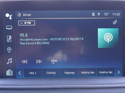 Used 2023 Chevrolet Suburban Premier image 25