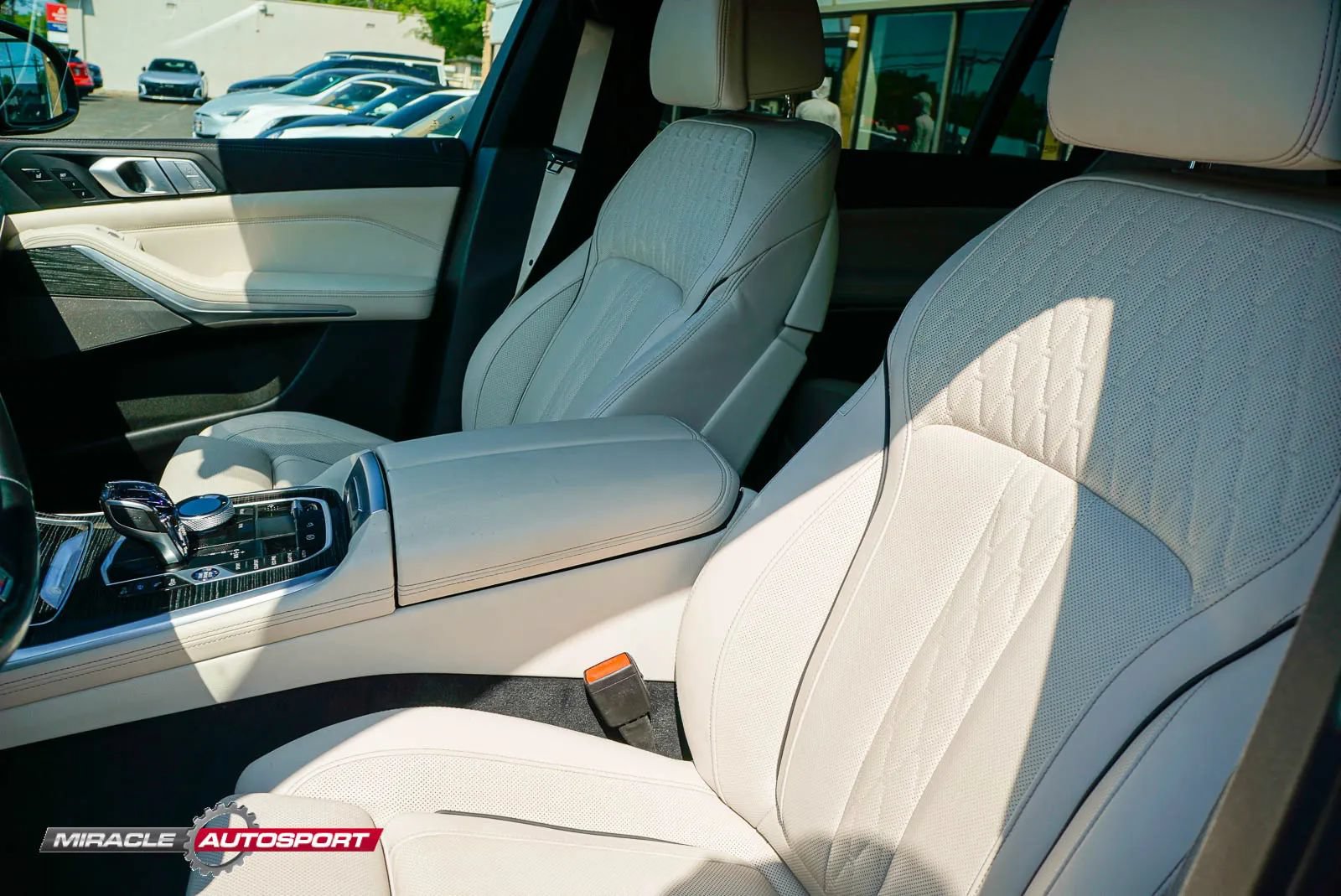 Used 2022 BMW X7 M50i AWD/4WD image 19