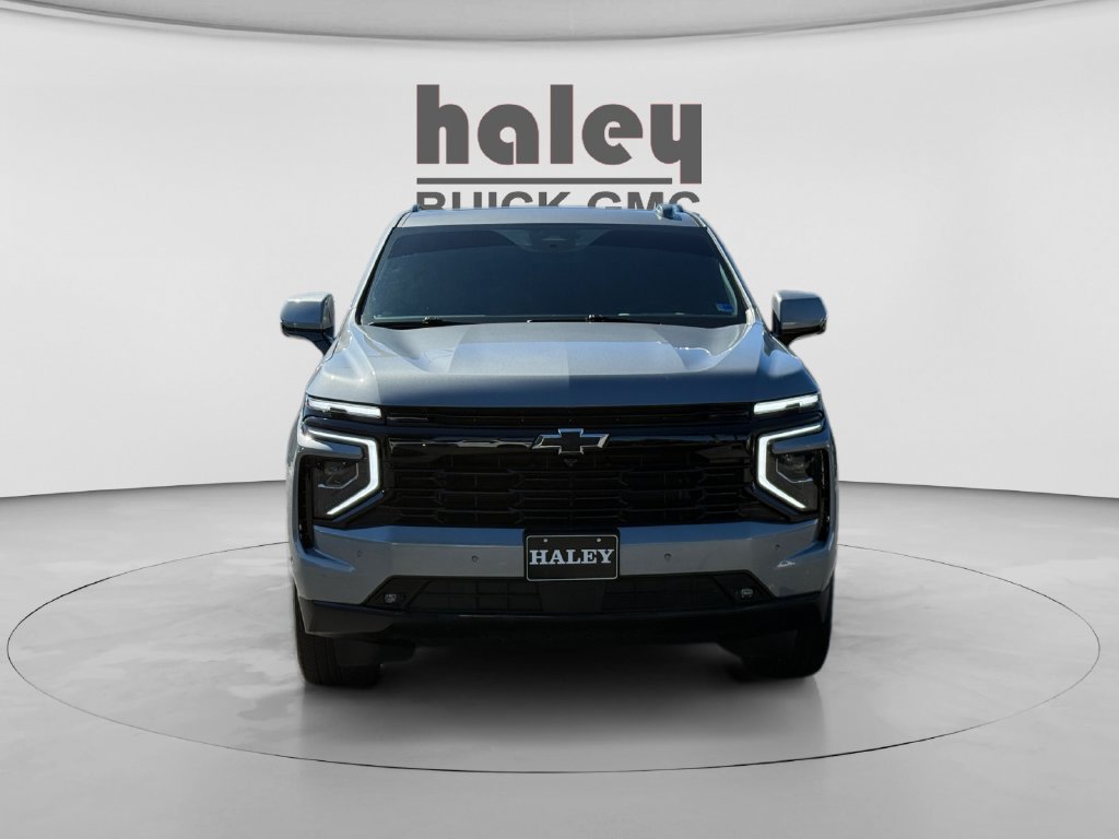 Used 2025 Chevrolet Suburban RST w/ Comfort Package AWD/4WD image 8