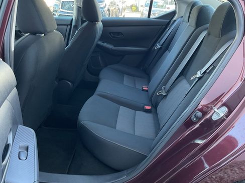 Used 2024 Nissan Sentra SV image 15