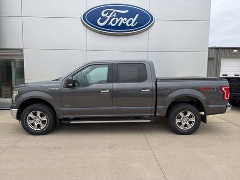 Used 2015 Ford F150 XLT w/ Equipment Group 302A Luxury image 2