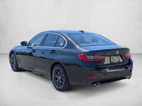 Used 2026 BMW 330i Sedan w/ Premium Package RWD image 8
