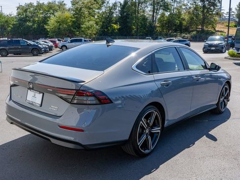 Certified 2025 Honda Accord Sport image 14