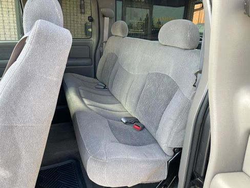 Used 2000 Chevrolet Silverado 2500 LS image 32