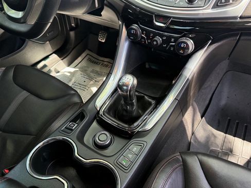 Used 2015 Chevrolet SS RWD image 20