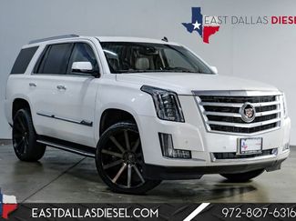 Used 2015 Cadillac Escalade Luxury image 1