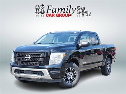Used 2023 Nissan Titan SV