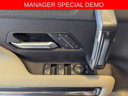Used 2026 GMC Hummer EV SUV AWD/4WD image 14