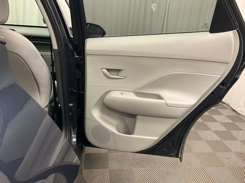 Used 2024 Hyundai Kona SEL image 25