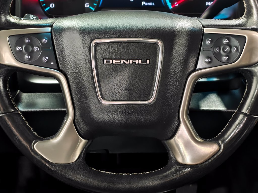 Used 2020 GMC Yukon XL Denali AWD/4WD image 5