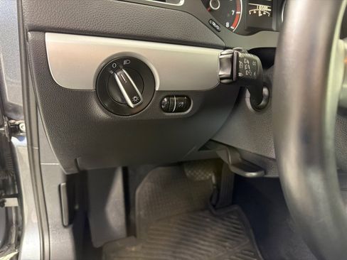 Used 2014 Volkswagen Jetta SE FWD image 13