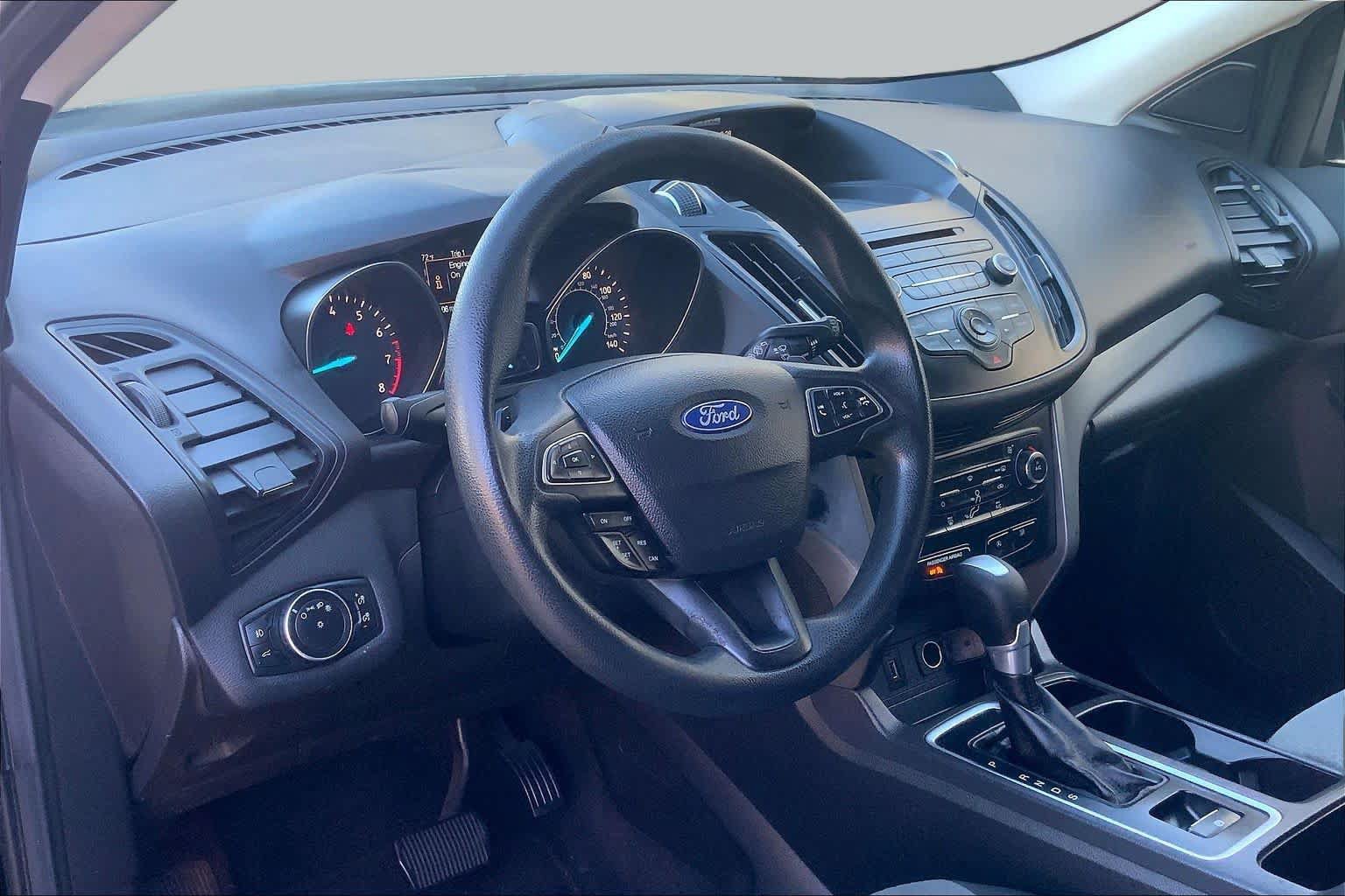 Used 2017 Ford Escape SE AWD/4WD image 18