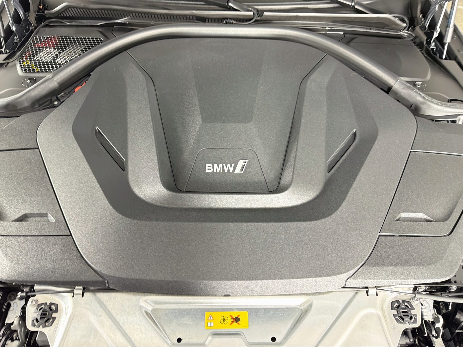 Certified 2024 BMW i4 eDrive35 w/ Convenience Package RWD image 32
