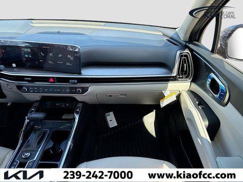 New 2026 Kia Sorento S w/ S Panoramic Sunroof Package image 18