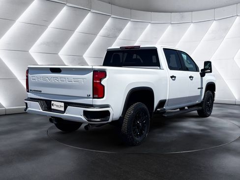 Certified 2024 Chevrolet Silverado 2500 LT w/ Z71 Sport Edition AWD/4WD image 5