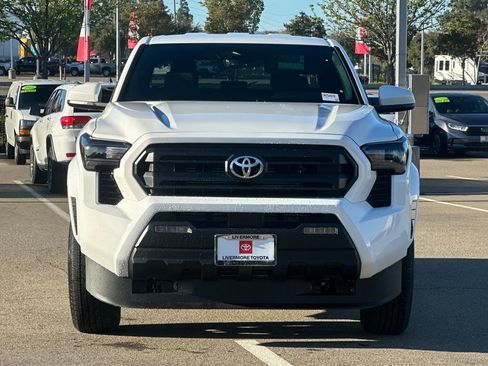 New 2026 Toyota Tacoma SR5 AWD/4WD image 8
