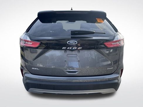 Used 2023 Ford Edge SEL image 5