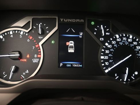 Used 2025 Toyota Tundra SR5 AWD/4WD image 7