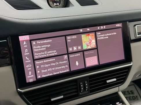 Used 2021 Porsche Cayenne GTS w/ Premium Package Plus image 37