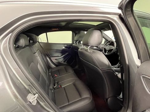 Used 2018 Mercedes-Benz GLA 250 4MATIC image 23