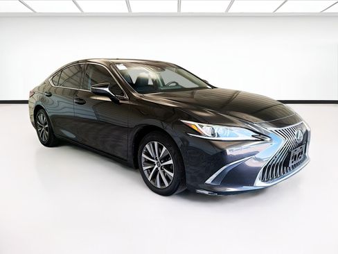 Used 2020 Lexus ES 350 w/ Premium Package FWD image 3