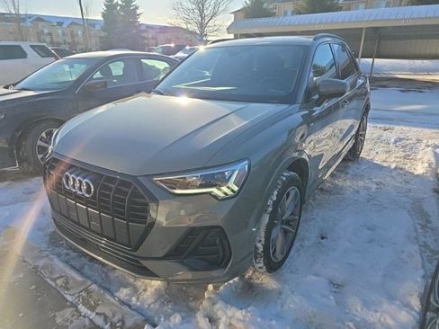 Used 2023 Audi Q3 2.0T Premium Plus w/ Premium Plus Package image 15