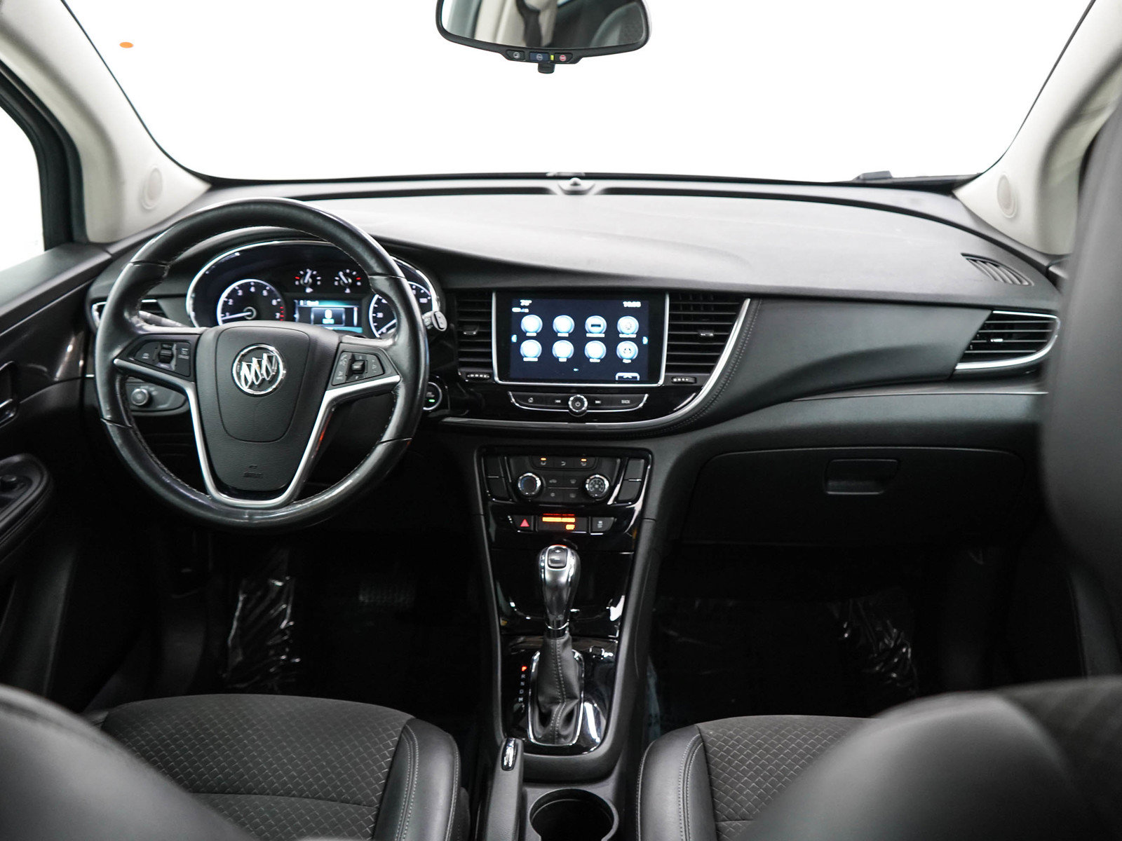 Used 2018 Buick Encore Preferred AWD/4WD image 13