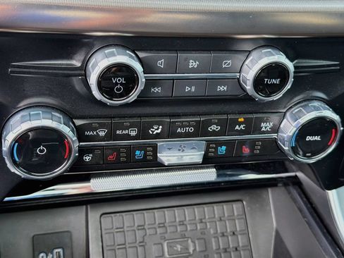 Used 2023 Ford F150 Raptor AWD/4WD image 18