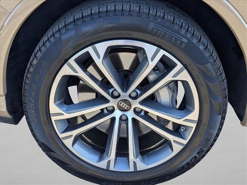 Used 2025 Audi Q7 Premium Plus w/ Premium Plus Package image 21