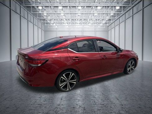 Used 2023 Nissan Sentra SR w/ SR Premium Package FWD image 6