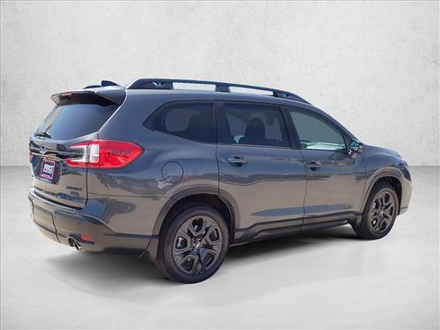 Used 2023 Subaru Ascent Onyx Edition Limited AWD/4WD image 4