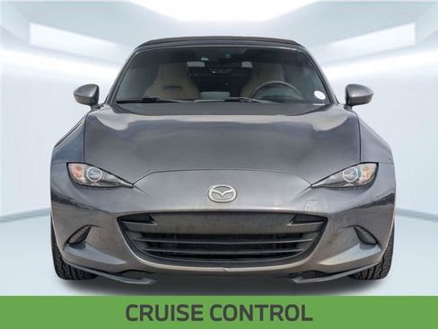 Used 2016 MAZDA MX-5 Miata Grand Touring RWD image 11