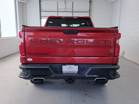 Used 2021 Chevrolet Silverado 1500 LT Trail Boss w/ LPO, Dark Essentials Package AWD/4WD image 6
