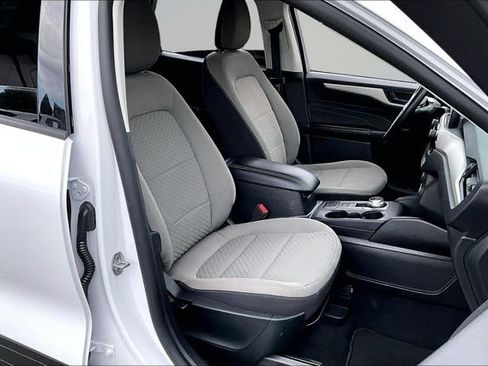 Used 2022 Ford Escape SE w/ Convenience Package image 27