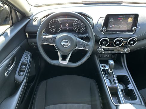 Used 2024 Nissan Sentra SV image 21