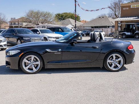 Used 2014 BMW Z4 sDrive28i image 12