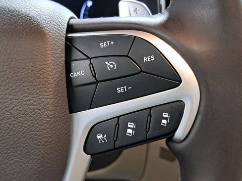 Used 2020 Jeep Grand Cherokee Summit w/ Platinum Series Group image 20