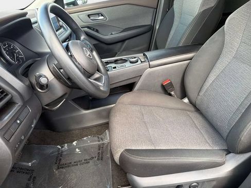 Used 2023 Nissan Rogue SV AWD/4WD image 18