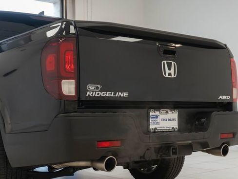 Certified 2023 Honda Ridgeline RTL image 9
