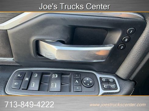 Used 2023 RAM 2500 Laramie AWD/4WD image 19