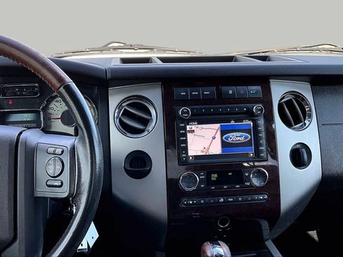 Used 2013 Ford Expedition EL King Ranch RWD image 7