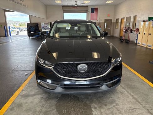 Used 2021 MAZDA CX-5 Touring FWD image 4