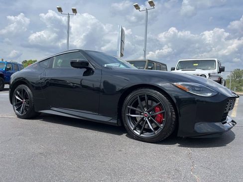 Used 2024 Nissan Z Performance w/ Floor Mat Package RWD image 48